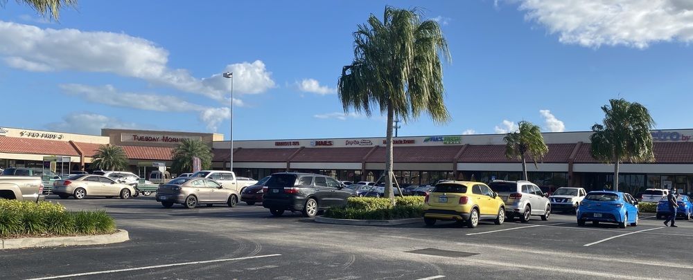 Lake Washington Square: 2447 N Wickham Rd, Melbourne, FL 32935